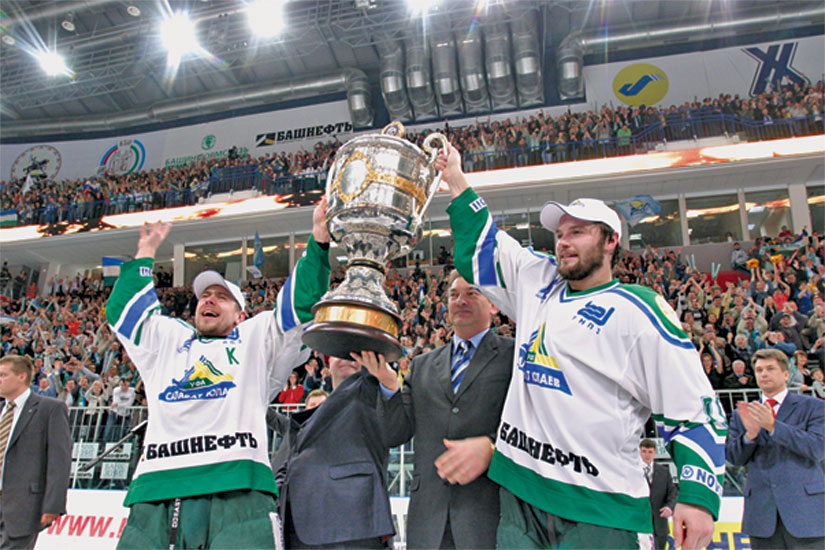 “Салауат Юлаев” хоккей клубы — Рәсәй чемпионы (2008)