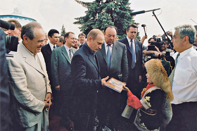 РФ Президенты В.В.Путиндың Өфөгә сәфәре (2001)